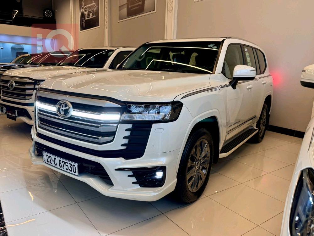 تويوتا لاندكروزر